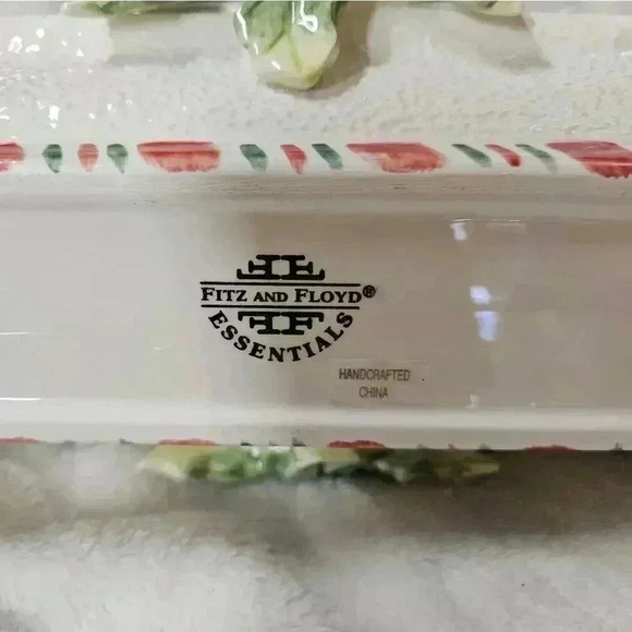 FITZ & FLOYD Peppermint Teddy Cracker Tray - Picture 6 of 9